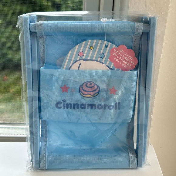 NWT Sanrio Characters Desk Racks cinnamoroll - Picture 1 of 2